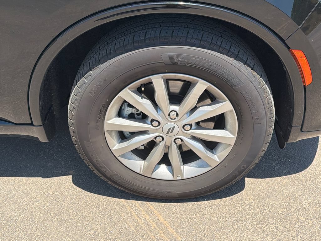 Used 2025 Dodge Durango GT RWD image 12