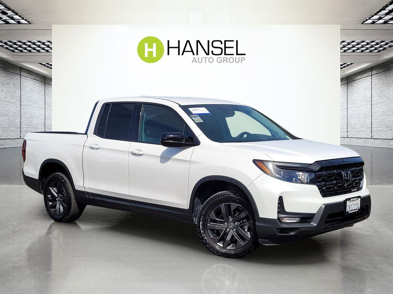 Used 2025 Honda Ridgeline Sport image 1
