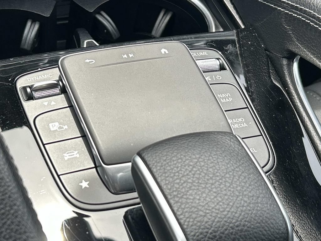 Used 2024 Mercedes-Benz GLE 450e 4MATIC image 34