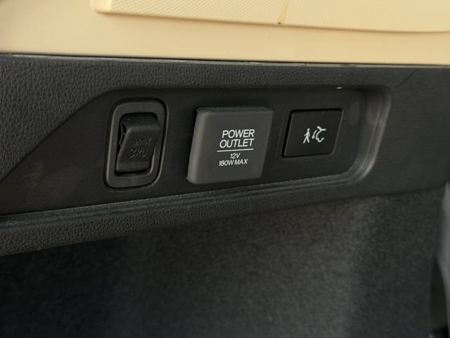 Certified 2025 Acura MDX w/ Technology Package FWD image 31