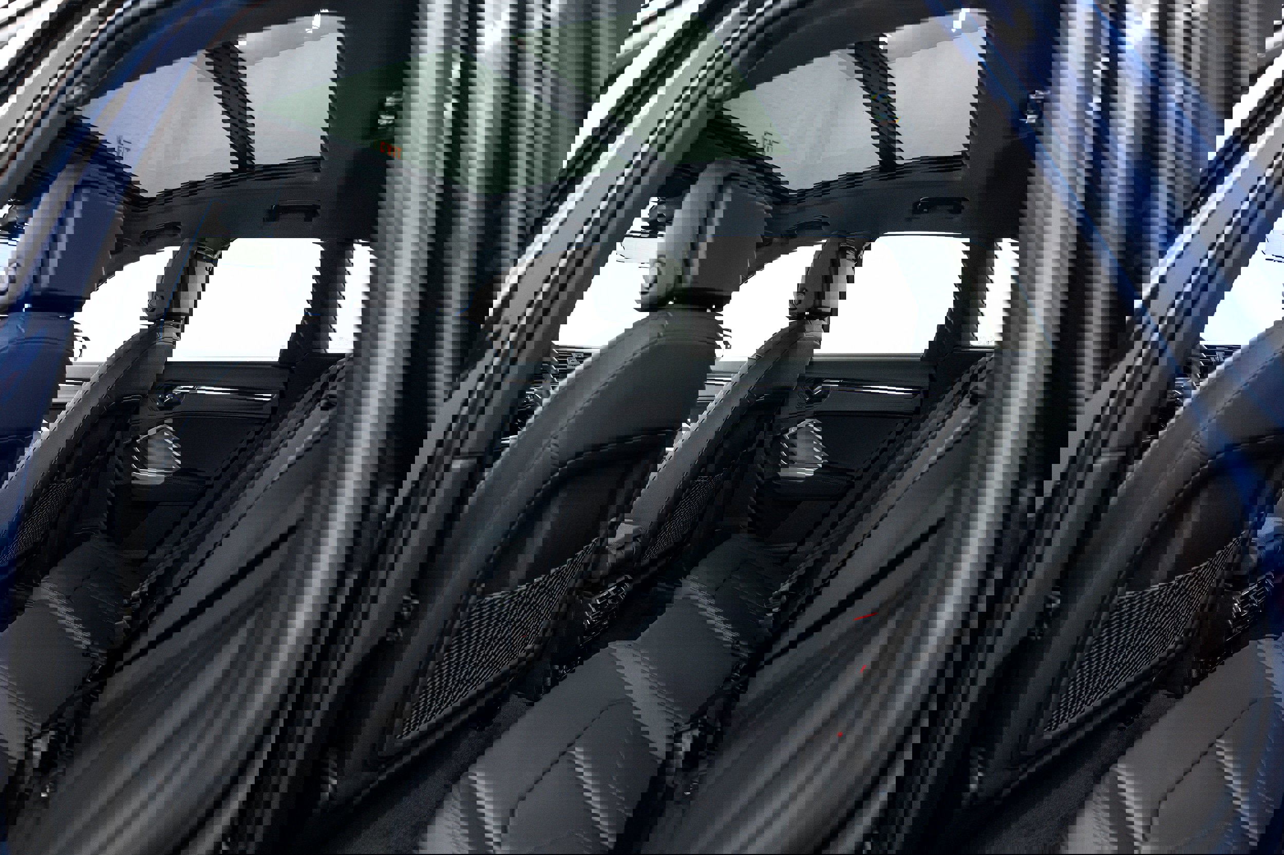 New 2025 Audi Q3 2.0T Premium image 14