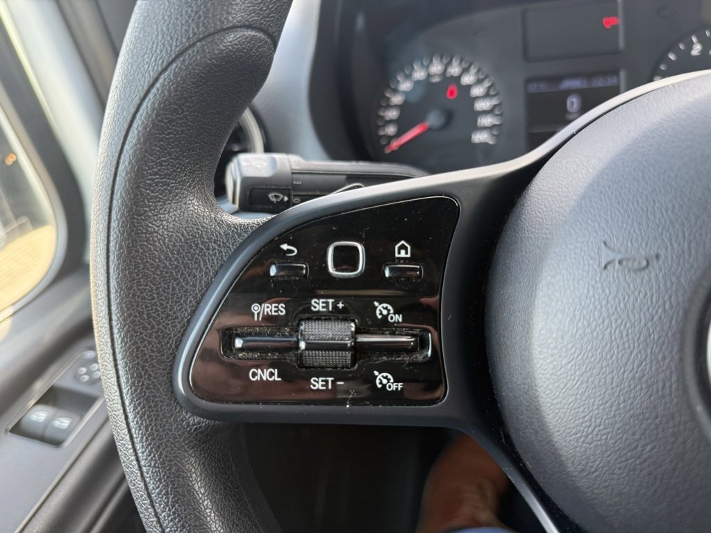 Used 2019 Freightliner Sprinter 2500 image 14