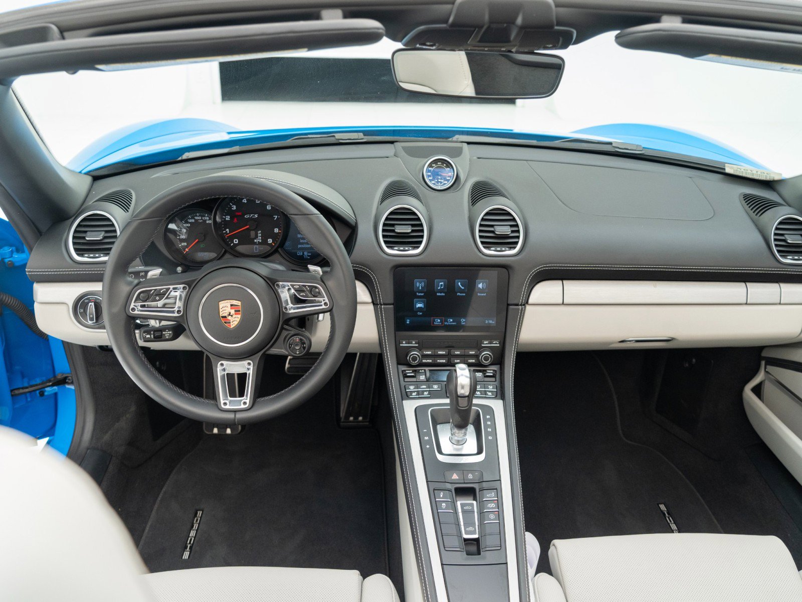 Certified 2025 Porsche 718 Boxster GTS image 18