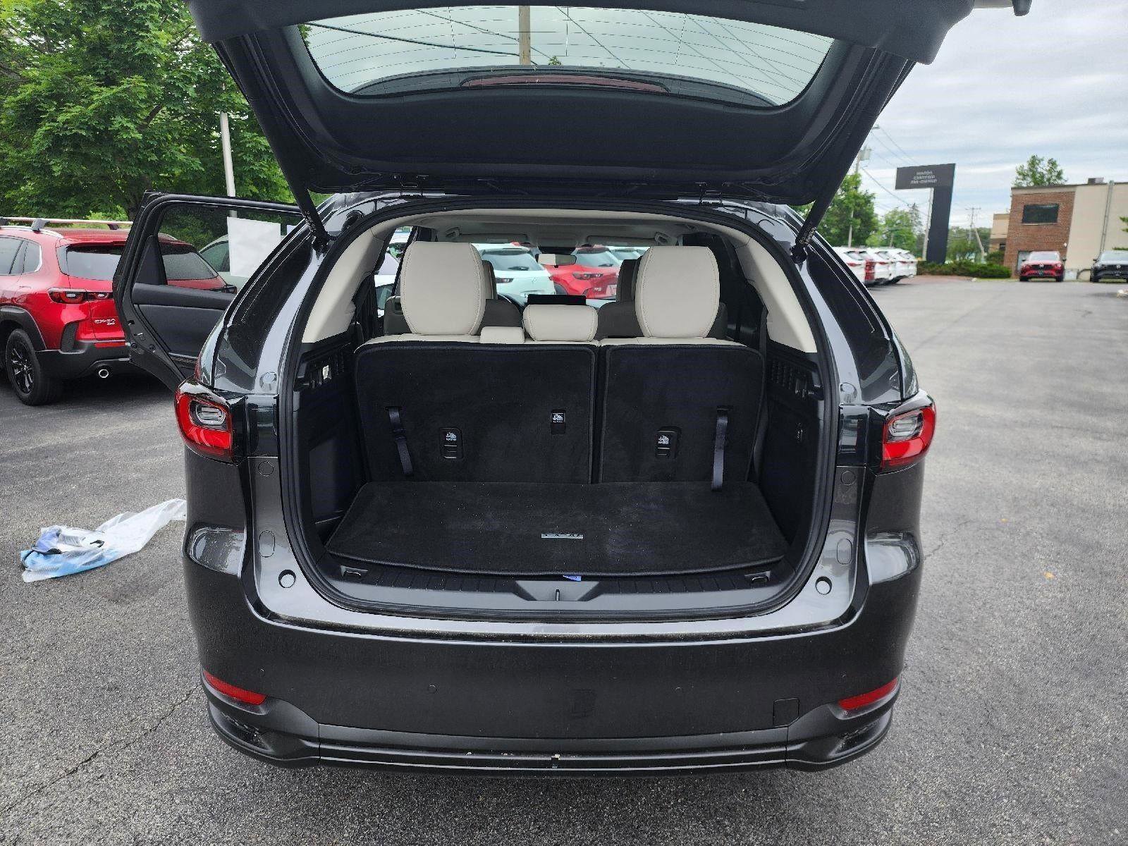 Certified 2025 MAZDA CX-90 Plug-In Hybrid w/ Preferred image 45