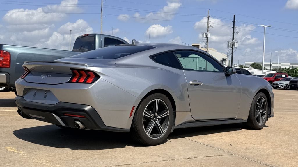 Used 2025 Ford Mustang Premium RWD image 7