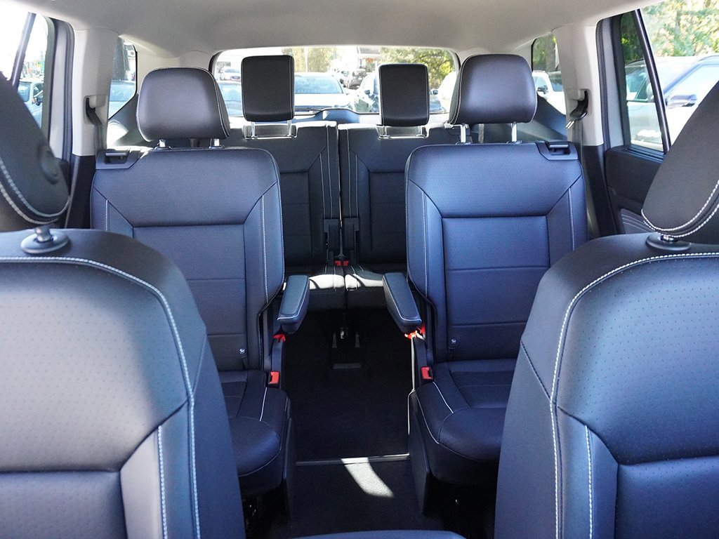 Used 2023 Volkswagen Atlas SE image 41