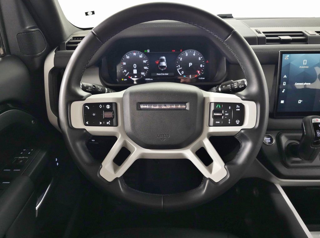 Used 2025 Land Rover Defender 110 S image 20