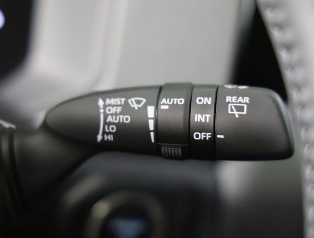 Used 2025 Toyota Land Cruiser image 22