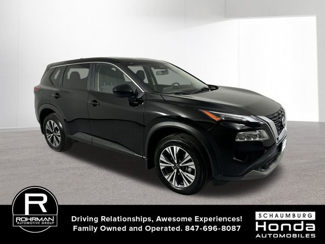 Used 2023 Nissan Rogue SV image 3