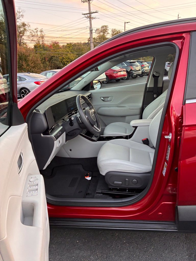Certified 2024 Hyundai Kona Limited AWD/4WD image 28