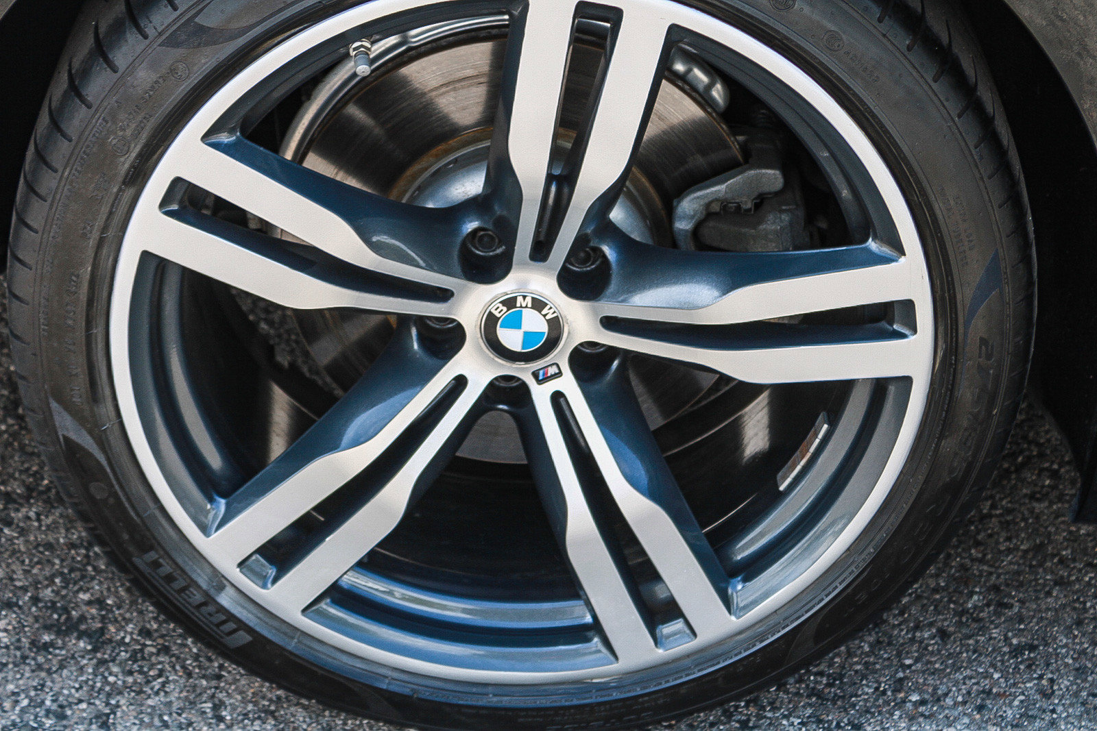 Used 2019 BMW 740i RWD image 11