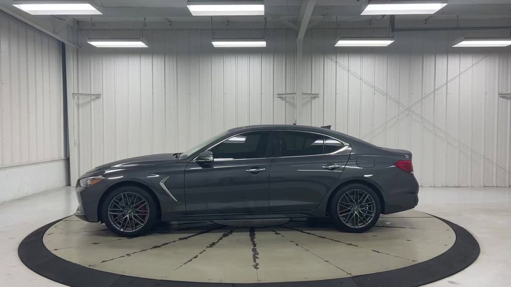 Used 2019 Genesis G70 3.3T Advanced w/ Prestige Package image 5