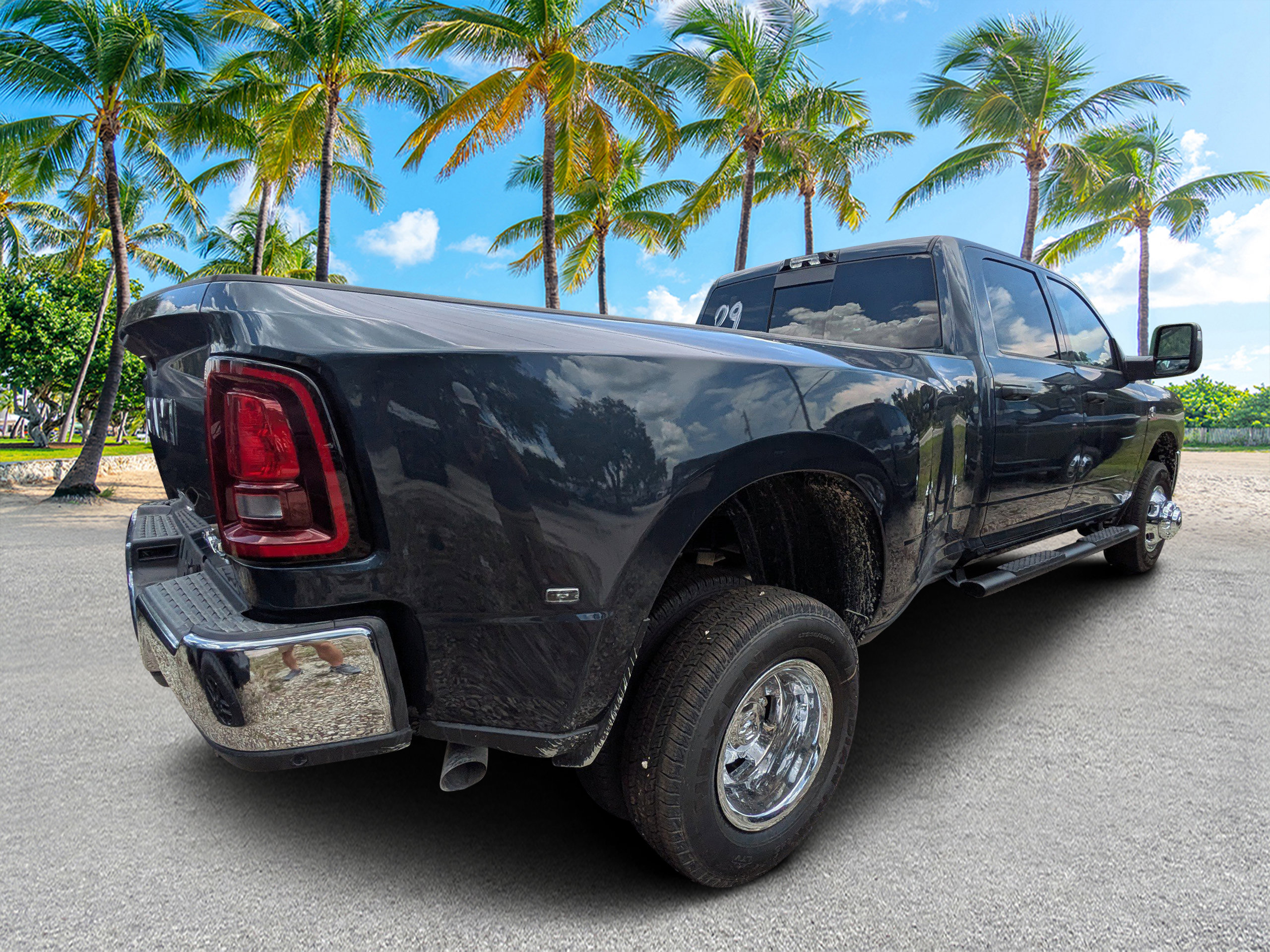 New 2026 RAM 3500 Tradesman AWD/4WD image 2
