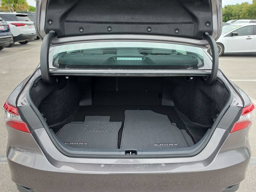 Certified 2023 Toyota Camry XLE FWD image 30