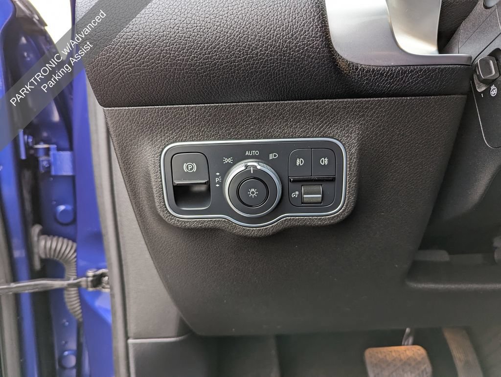 Used 2020 Mercedes-Benz GLB 250 4MATIC image 18