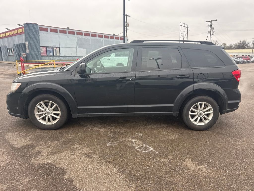 Used 2019 Dodge Journey SE w/ Premium Group image 4