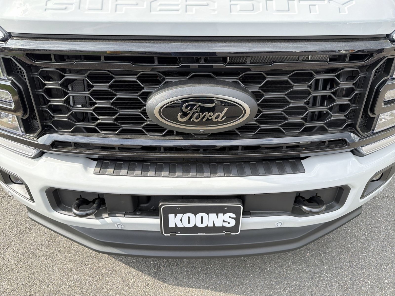 New 2026 Ford F250 Lariat w/ Black Appearance Package AWD/4WD image 12