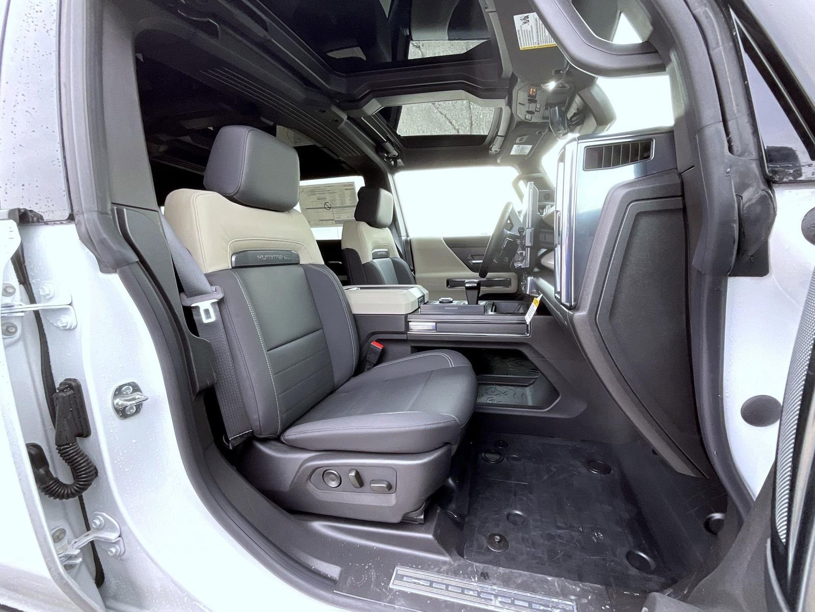 New 2026 GMC Hummer EV SUV image 15