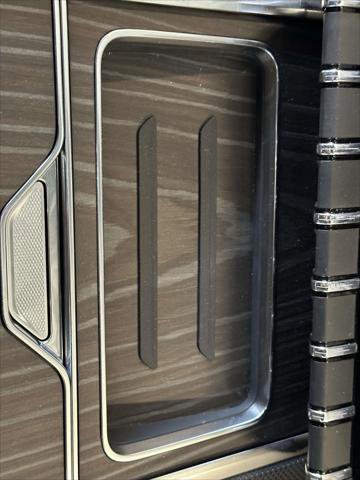 Used 2024 GMC Sierra EV Denali image 30