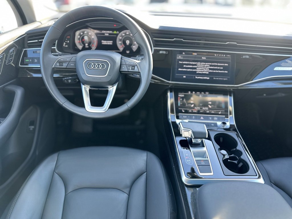 Used 2023 Audi Q7 2.0T Premium w/ Convenience Package image 11