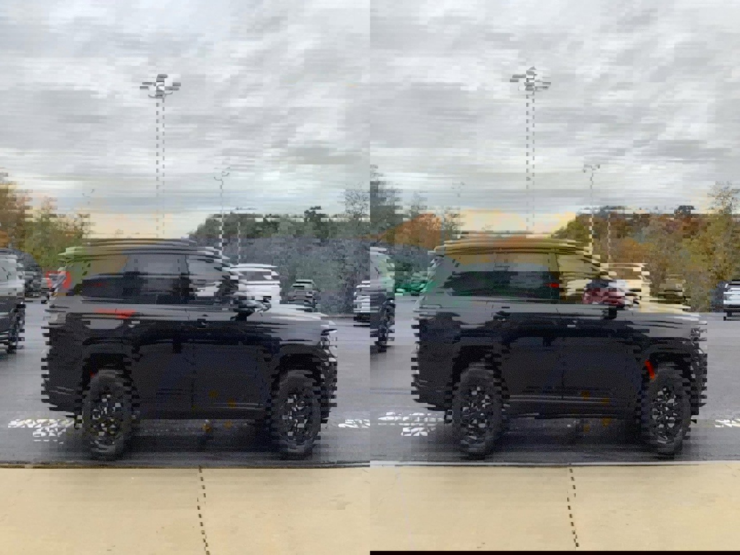 New 2025 Jeep Grand Cherokee L Altitude image 4