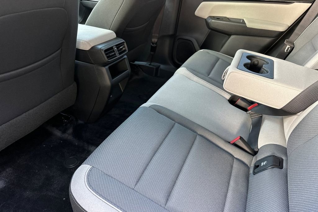 Used 2025 Honda Prologue EX image 13