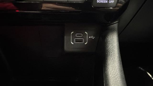 Used 2022 Jeep Compass Altitude w/ Sun and Sound Group AWD/4WD image 29