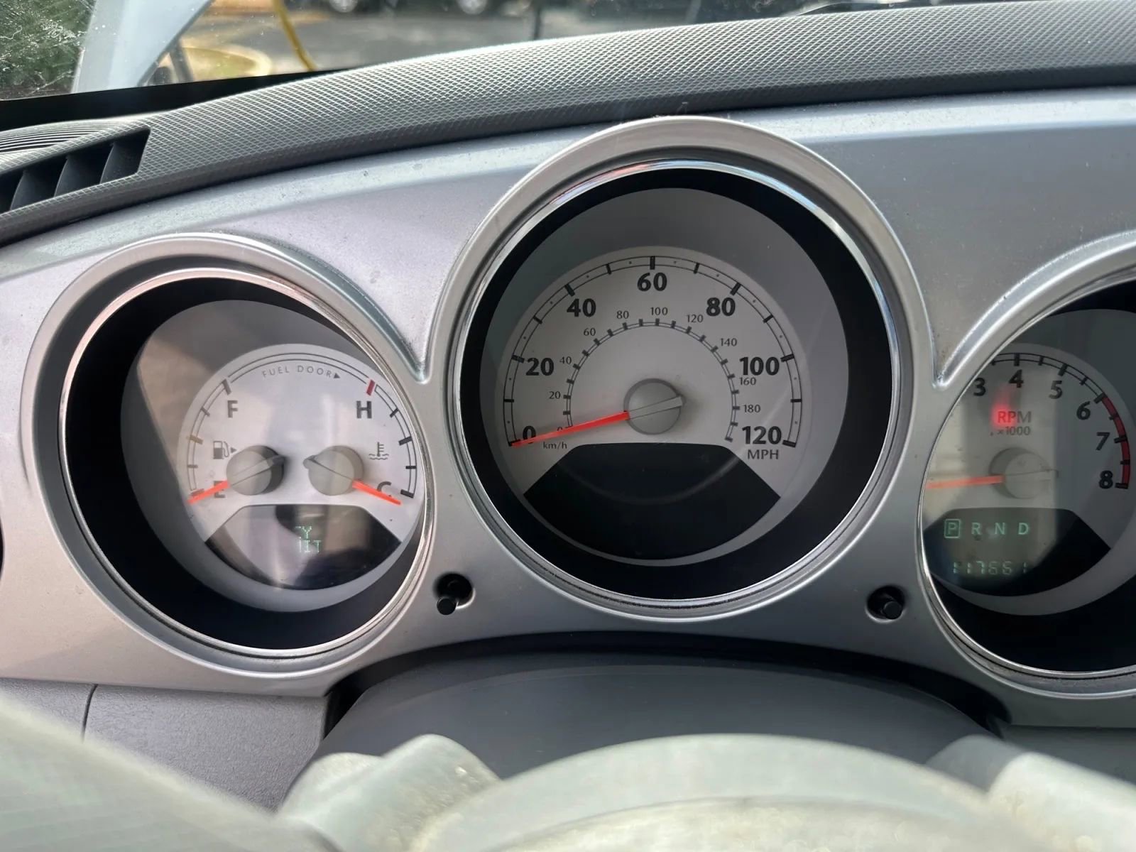 Used 2009 Chrysler PT Cruiser FWD image 18