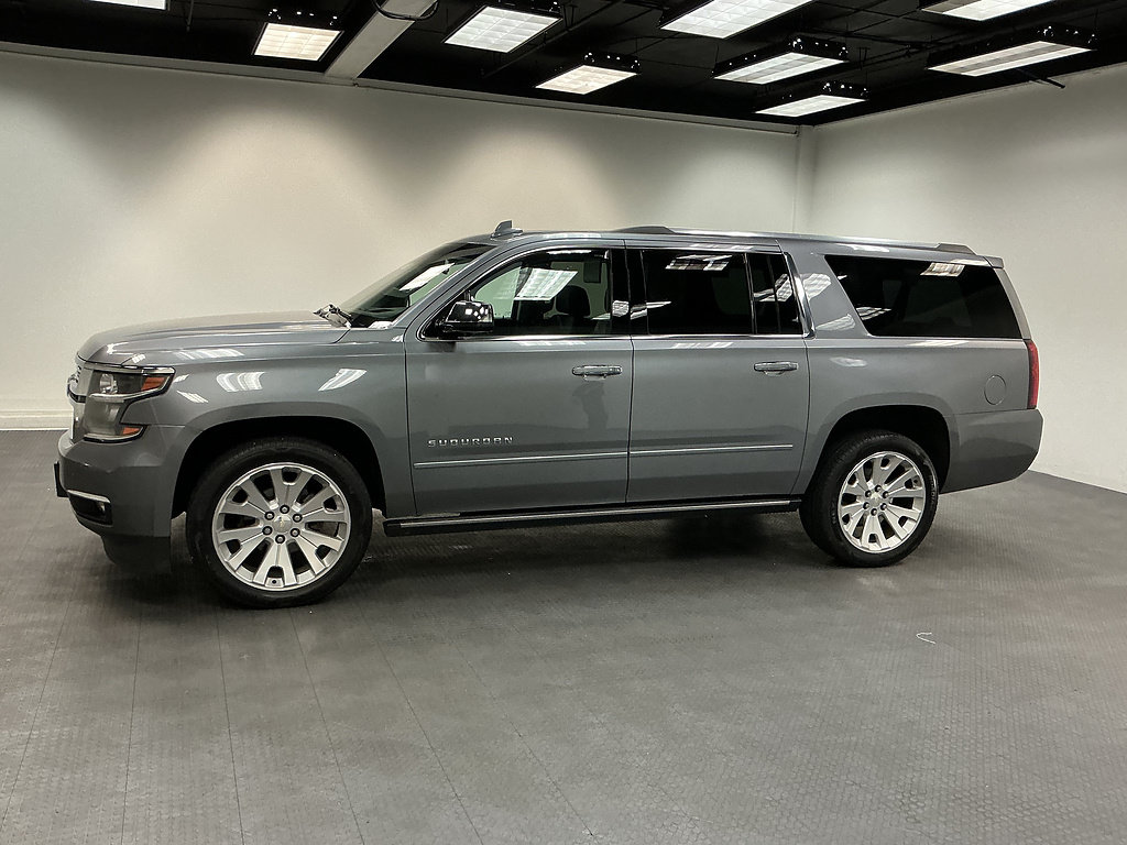 Used 2018 Chevrolet Suburban Premier AWD/4WD image 2