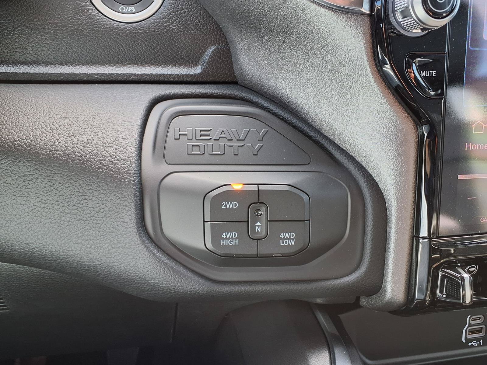 New 2027 RAM 2500 Laramie AWD/4WD image 12