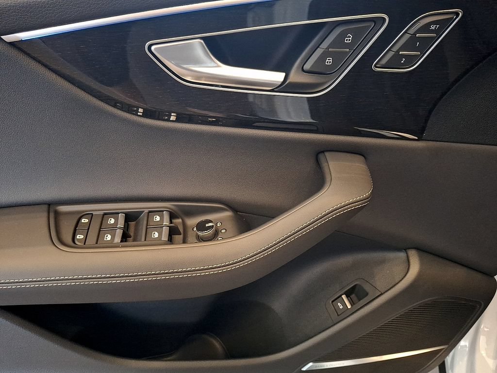 New 2026 Audi Q8 Premium Plus AWD/4WD image 10