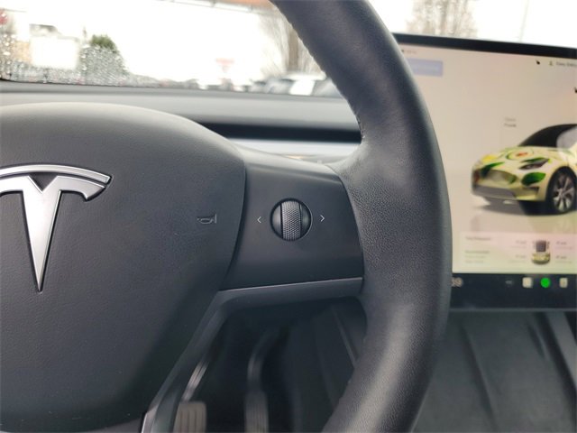 Used 2024 Tesla Model Y Long Range image 17
