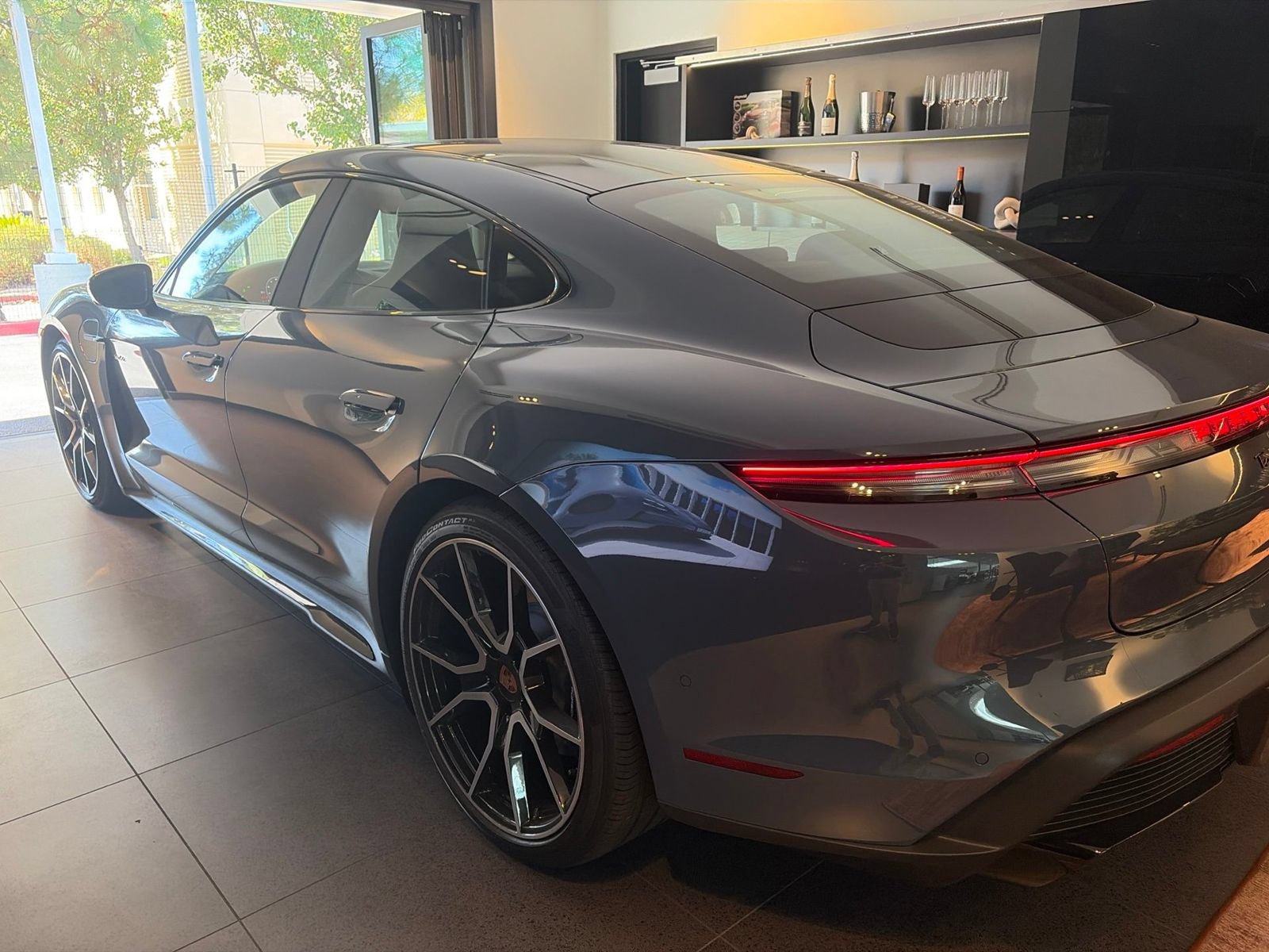 Certified 2026 Porsche Taycan AWD/4WD image 6
