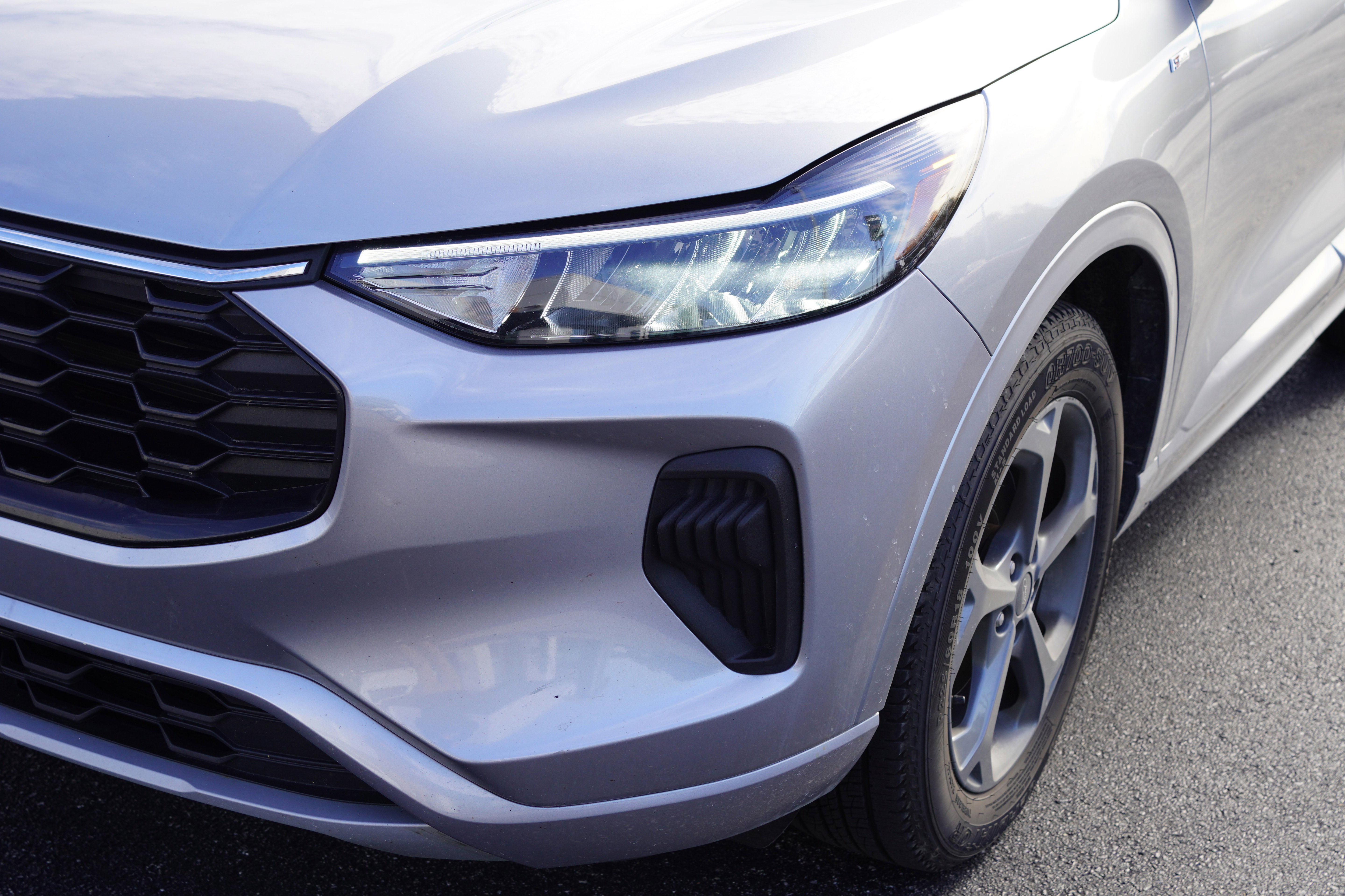 Used 2024 Ford Escape ST-Line image 54