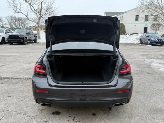 Used 2022 BMW 530i xDrive w/ Convenience Package image 11