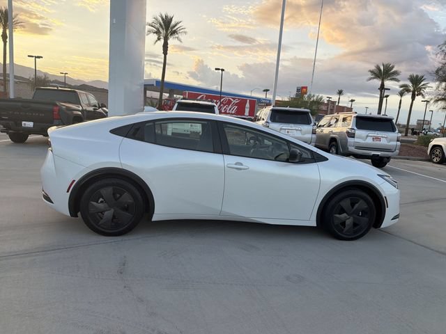Certified 2025 Toyota Prius LE FWD image 4