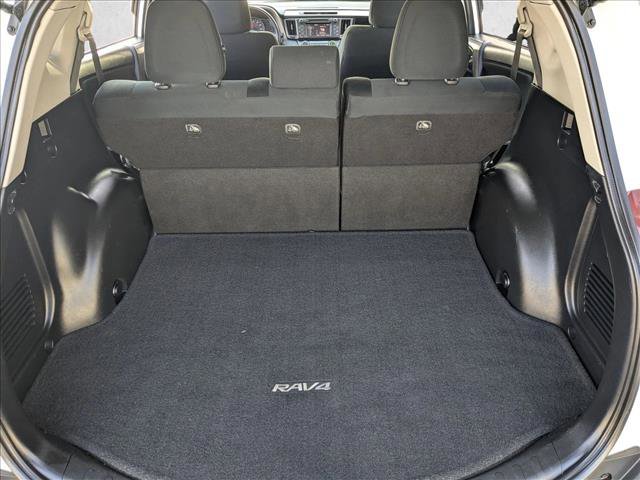 Used 2014 Toyota RAV4 XLE image 6