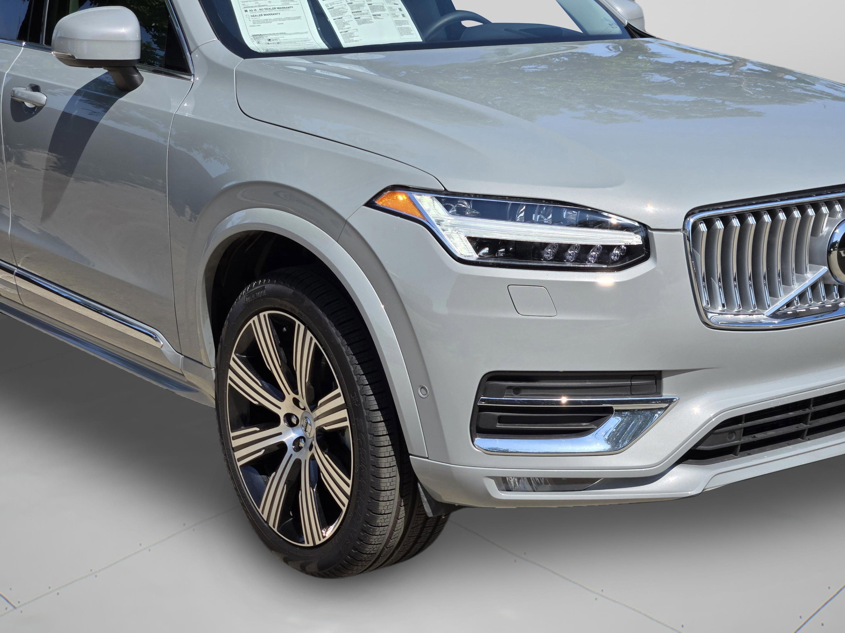 Used 2025 Volvo XC90 B5 Ultra w/ Protection Package Premier image 41