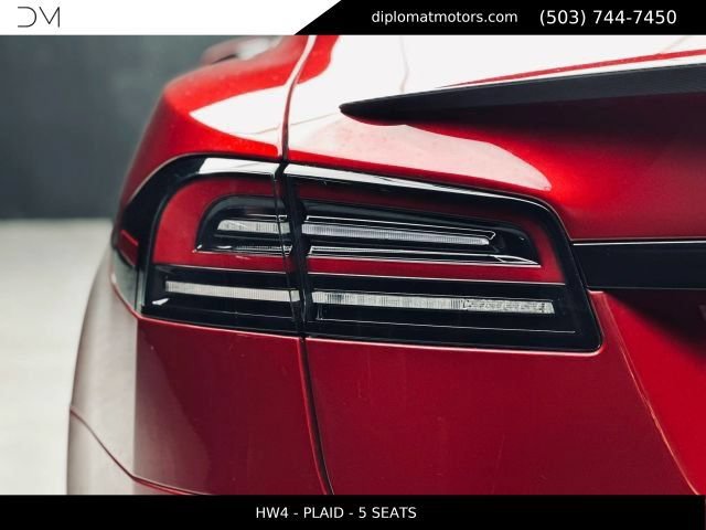 Used 2024 Tesla Model S Plaid AWD/4WD image 14