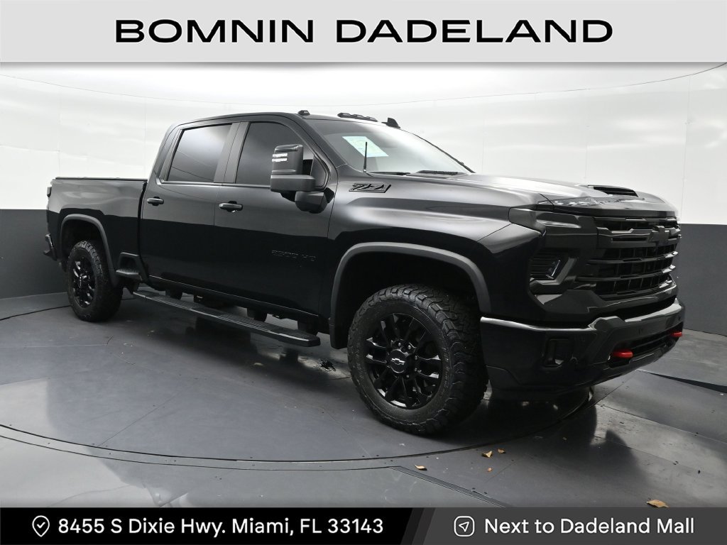 Used 2025 Chevrolet Silverado 2500 LT w/ Trail Boss Package AWD/4WD image 1