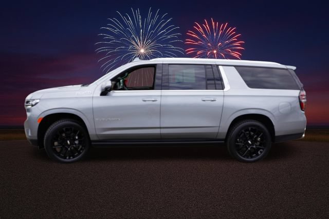 Used 2023 Chevrolet Suburban High Country AWD/4WD image 9