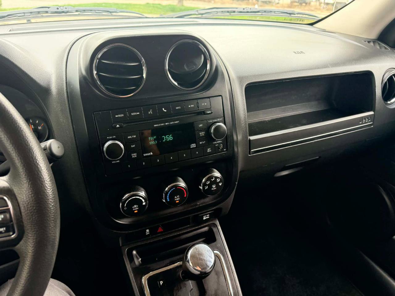 Used 2016 Jeep Patriot Sport image 17