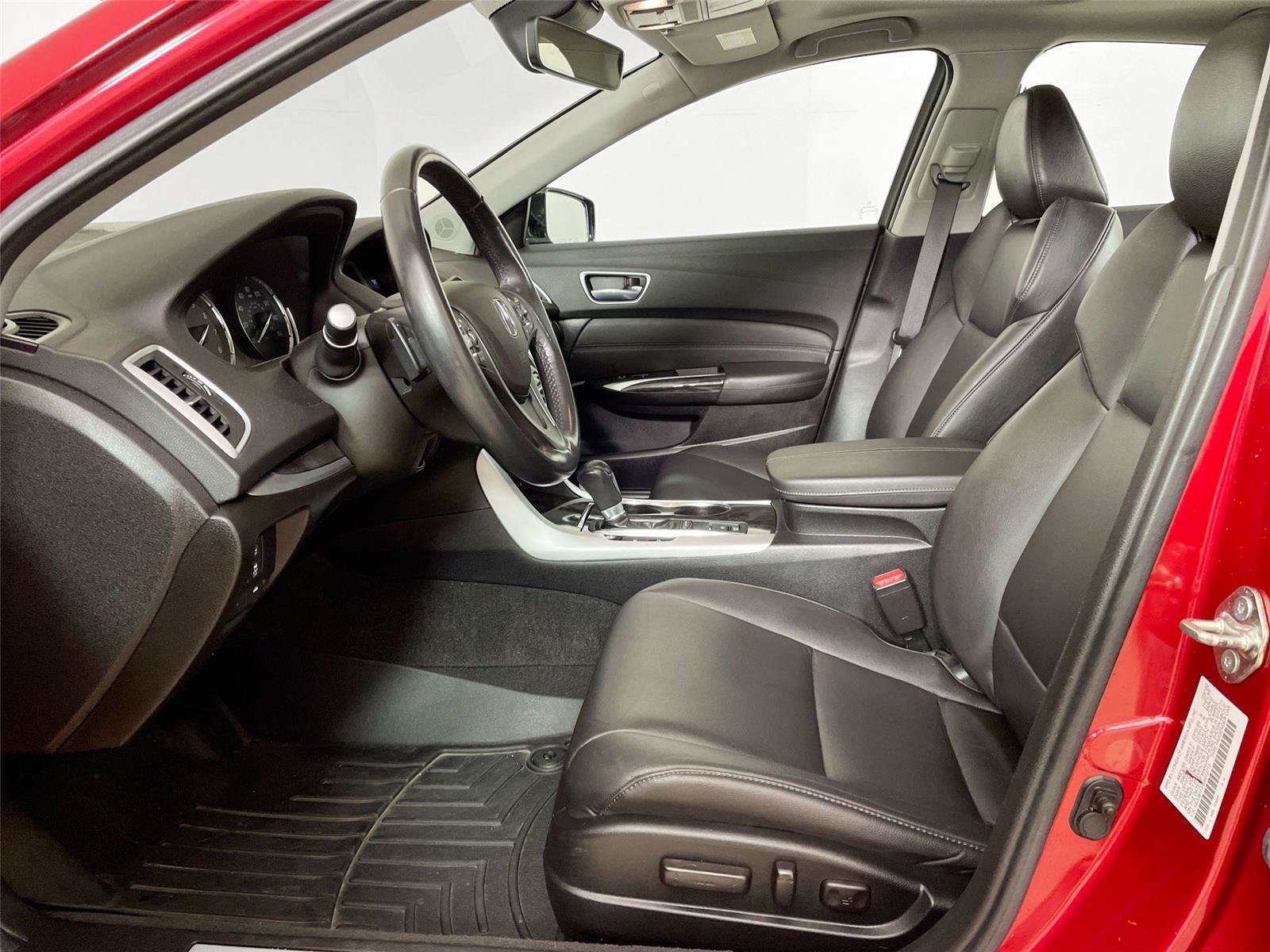 Used 2020 Acura TLX FWD image 5