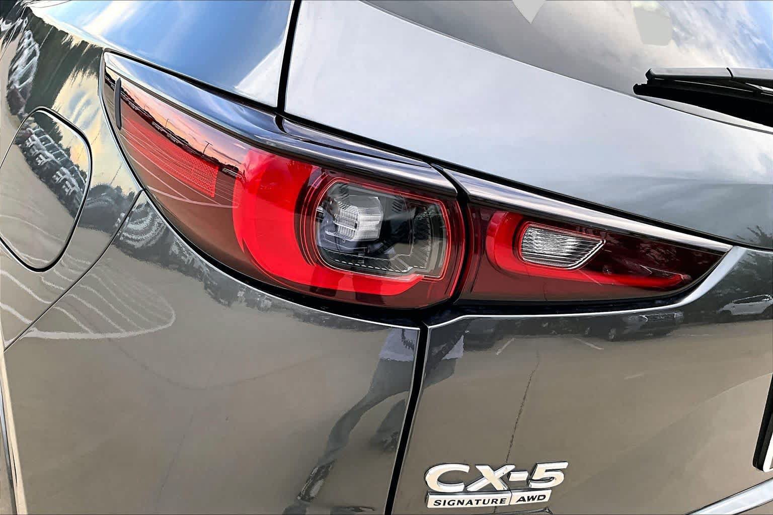 Used 2023 MAZDA CX-5 Signature AWD/4WD image 28