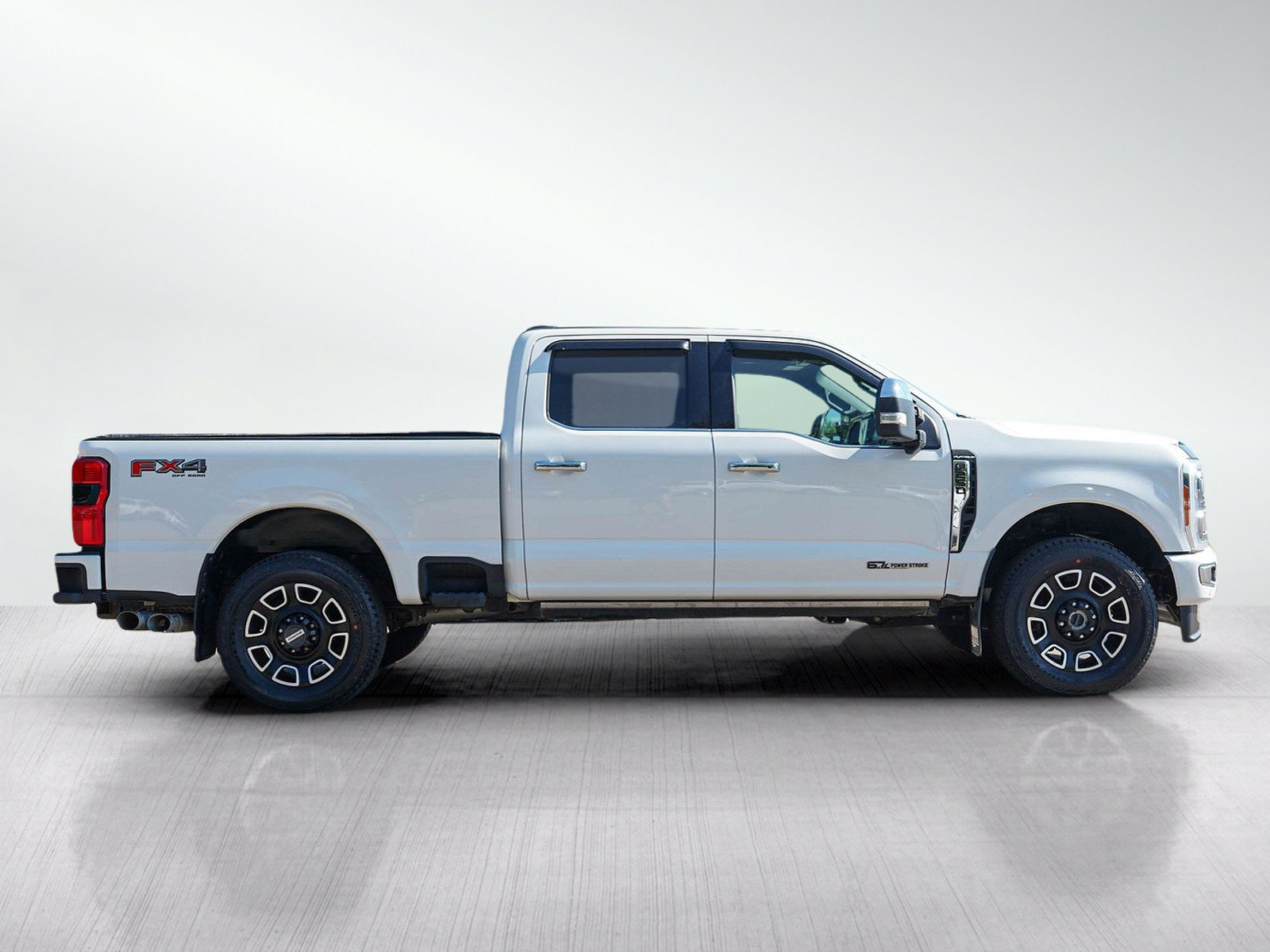 Used 2023 Ford F250 Platinum AWD/4WD image 6