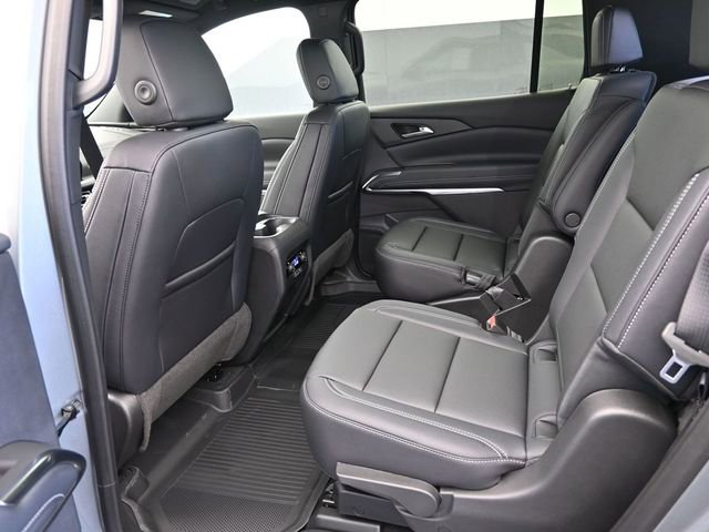 New 2026 Chevrolet Traverse LT w/ Midnight/Sport Edition image 15