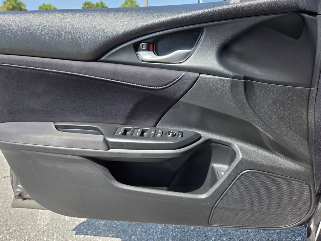 Used 2019 Honda Insight EX image 29