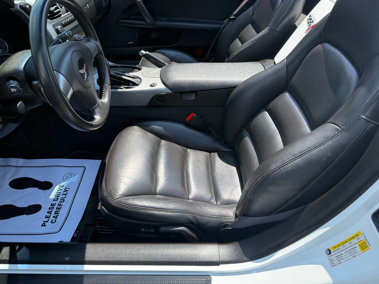 Used 2006 Chevrolet Corvette Convertible w/ Preferred Equipment Group image 22