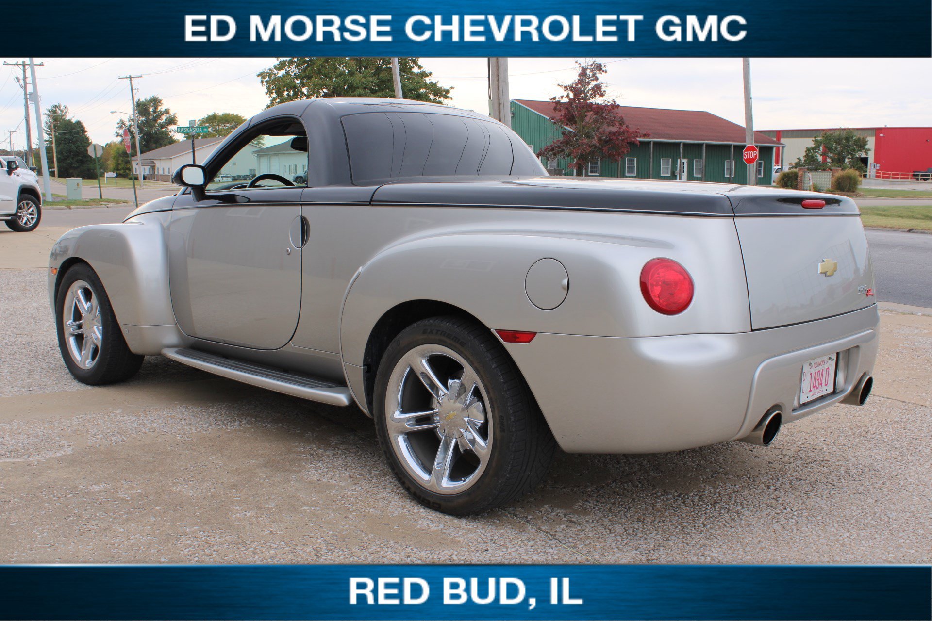 Used 2006 Chevrolet SSR w/ Preferred Equipment Group RWD image 14
