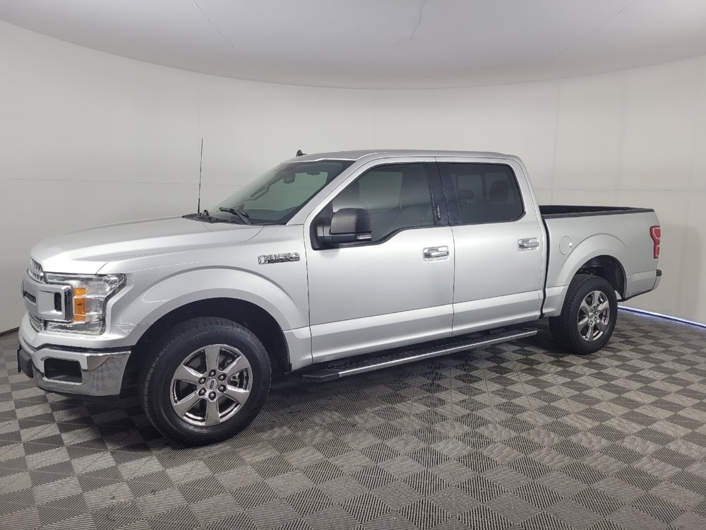 Used 2019 Ford F150 XLT w/ Equipment Group 302A Luxury RWD image 2